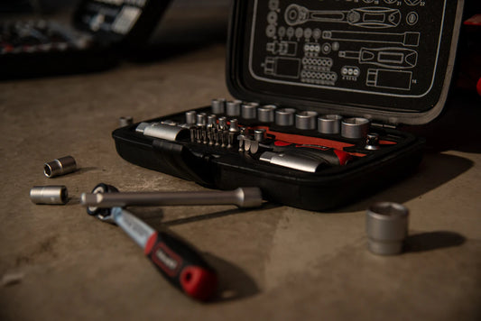 Smart Spending Budgeting Tips for Automotive Tool Purchases